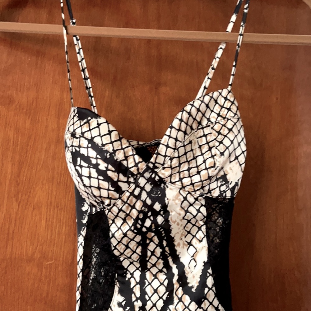 Sexy snake print dress size M NWT